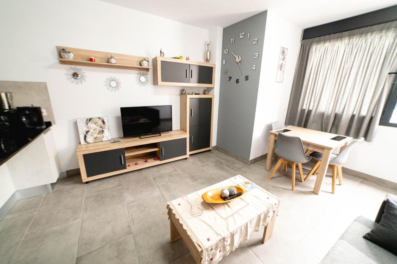 Apartamentos victoria La Cala Del Moral Exterior foto