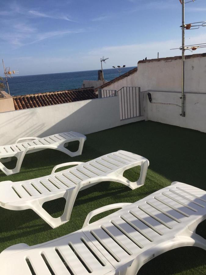Apartamentos victoria La Cala Del Moral Exterior foto